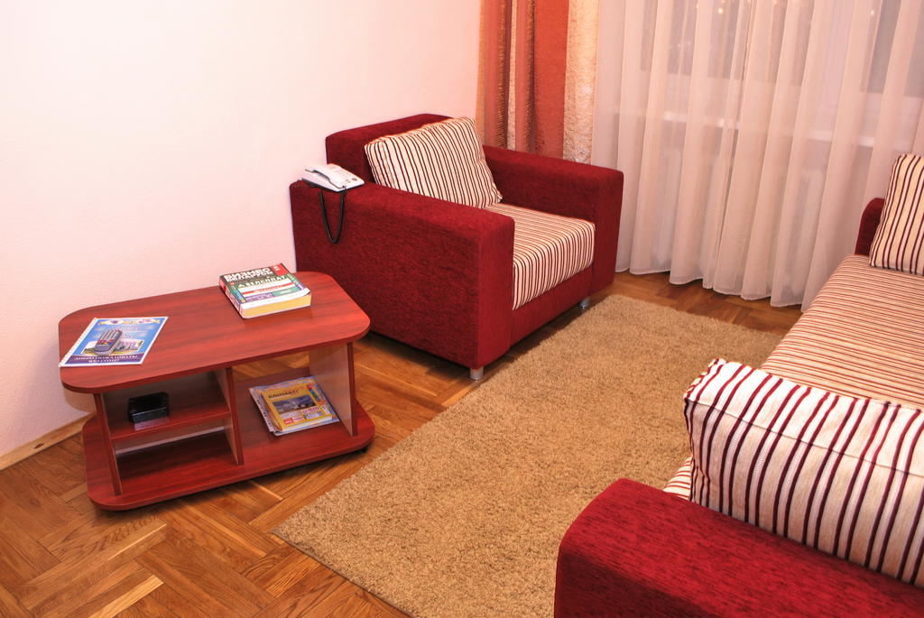 Tourist Hotel Mogilev Bilik gambar